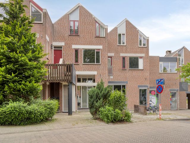 Kerkstraat 11, Kollum