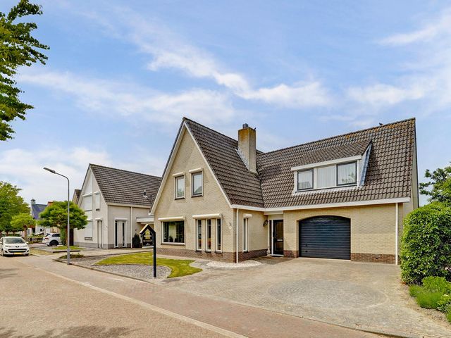 Drie Minuten 17, Krabbendijke