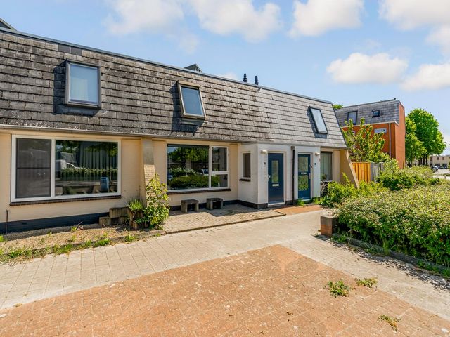 Wold 18 4, Lelystad