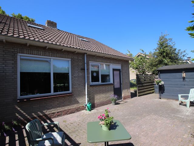 Sinsmar 5, Blauwhuis