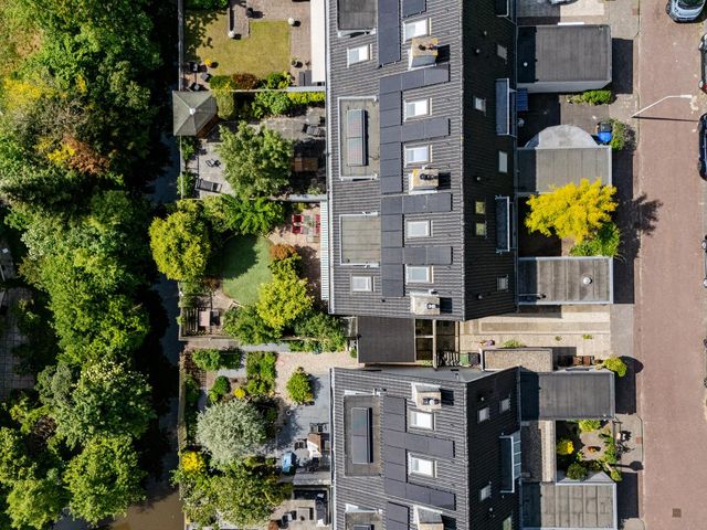 Abel Tasmanplantsoen 13, Voorschoten