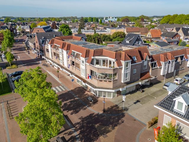 Keizershof 17, Enter