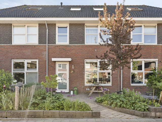 Monnikenstraat 19, IJsselmuiden