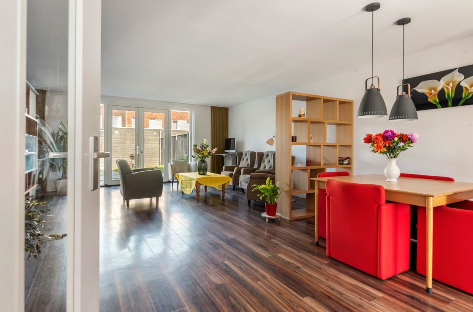 Recterstraat 28