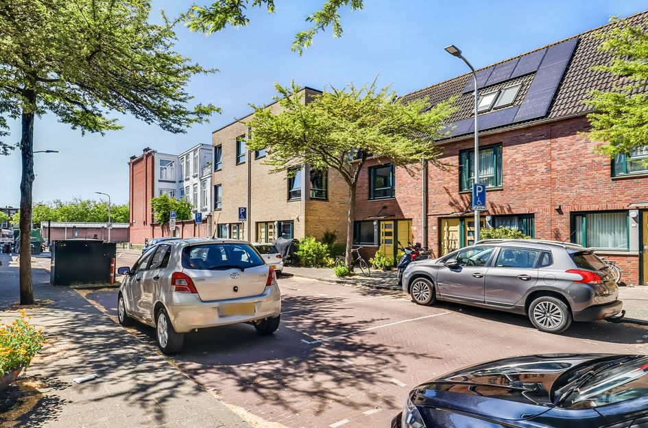 Trooststraat 81