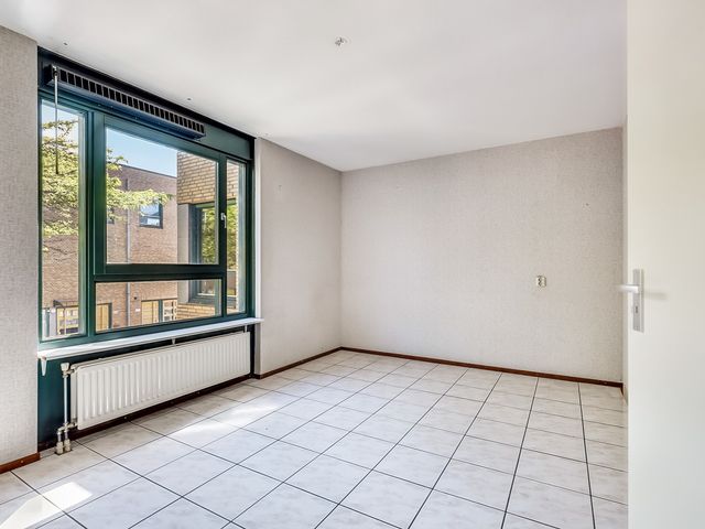 Trooststraat 81, Den Haag