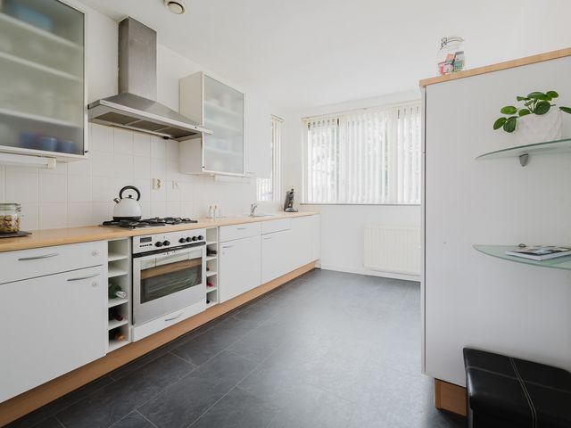 Annie van Hattemstraat 6, Spijkenisse