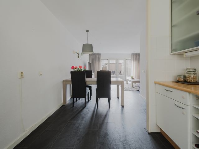 Annie van Hattemstraat 6, Spijkenisse