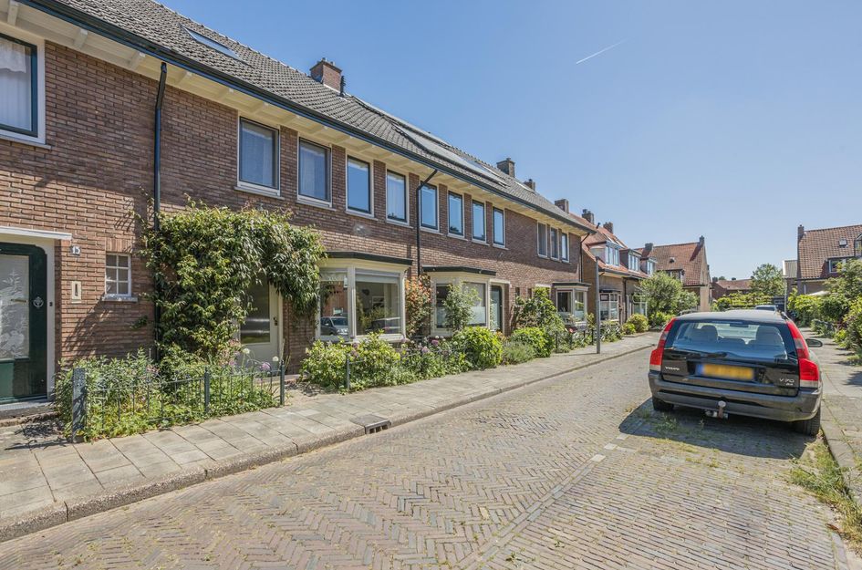 van Loben Selsstraat 11