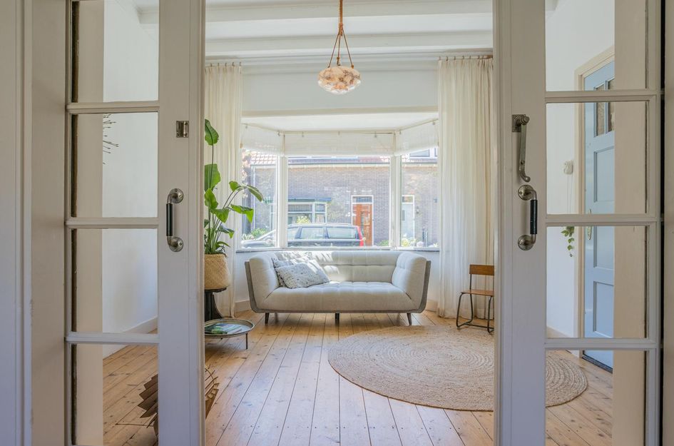 van Loben Selsstraat 11