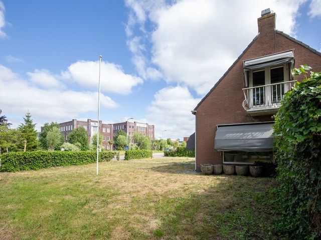 Rijksstraatweg 28, Sassenheim