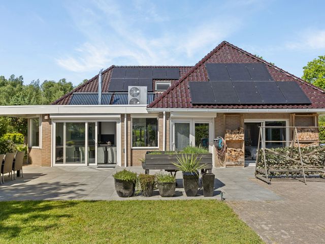 Molenwijk Oostzijde 42, Klazienaveen