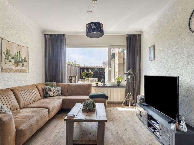 Burgemeester Baasstraat 37, Sint-Annaland