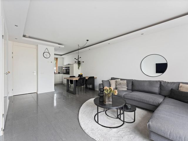 van Baerlestraat 247, Vlaardingen