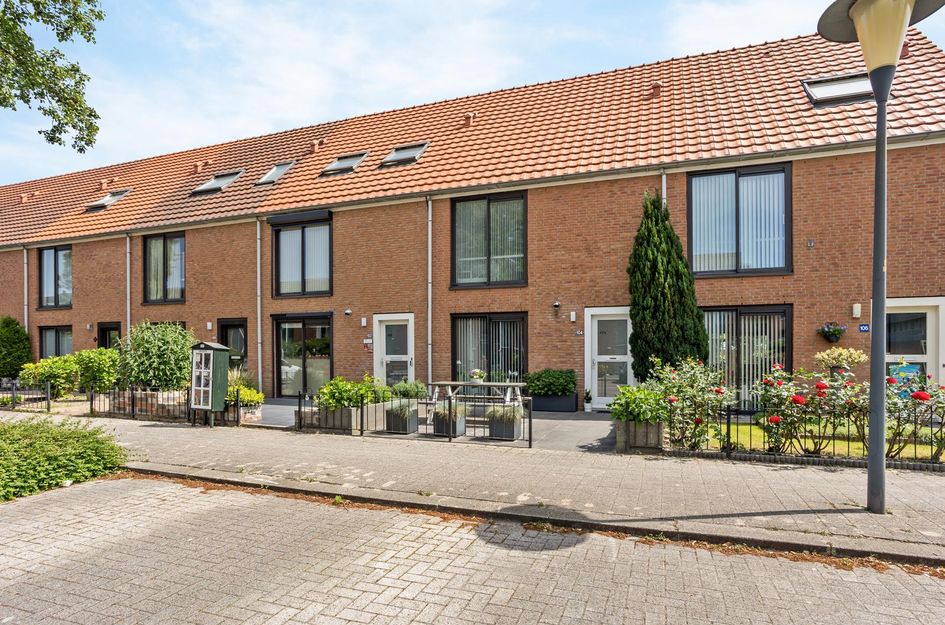 Pernisstraat 104