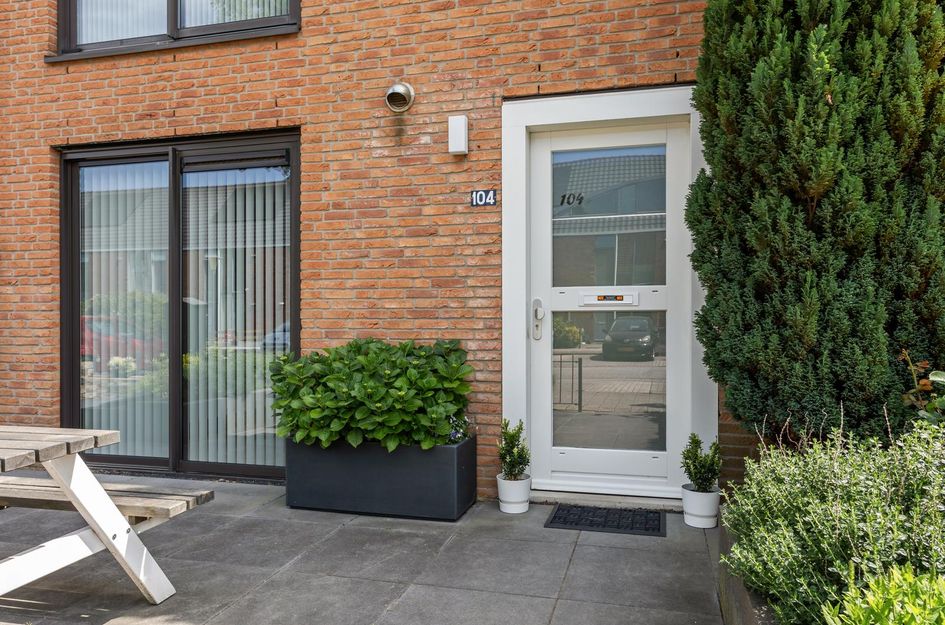 Pernisstraat 104