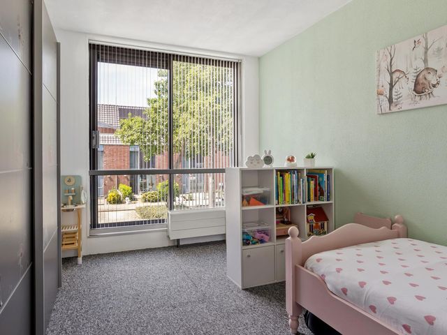 Pernisstraat 104, Zoetermeer