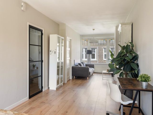 Luzacstraat 28B 02, Rotterdam