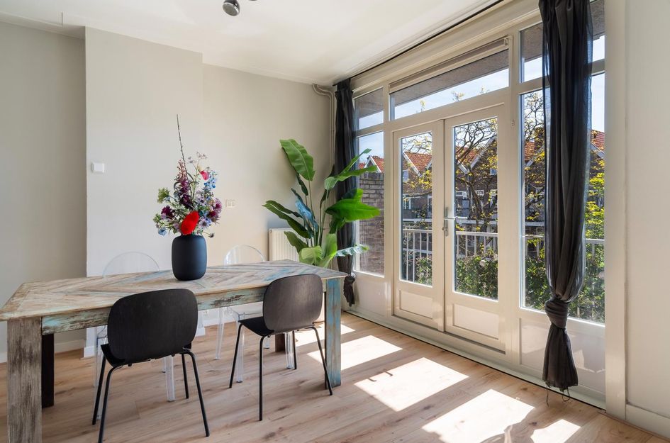 Luzacstraat 28B 02