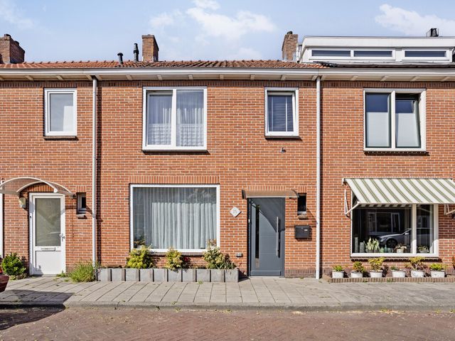 Ladderbeekstraat 25, Velsen-Noord