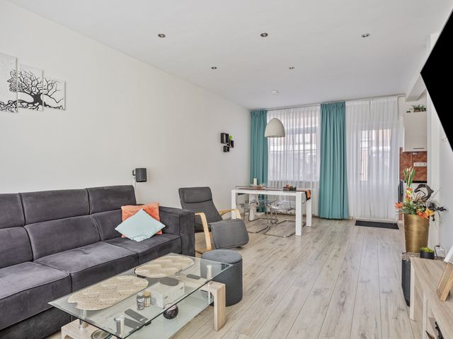 Ladderbeekstraat 25, Velsen-Noord