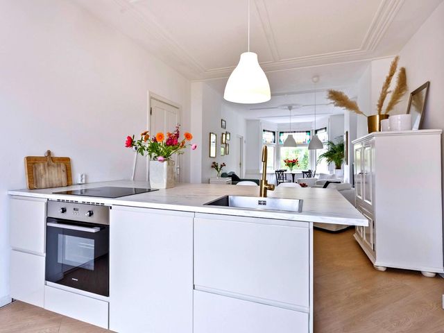Buys Ballotsingel 68A, Schiedam