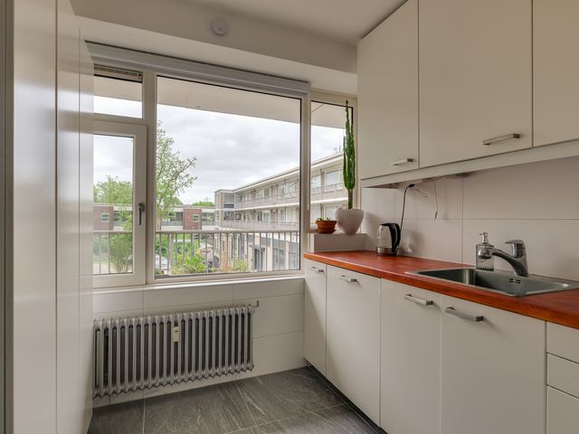 Walenburg 7, Den Haag