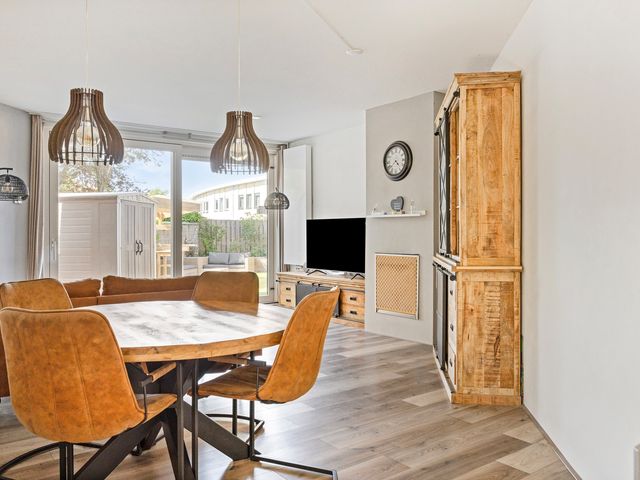 Middelzand 5806, Julianadorp