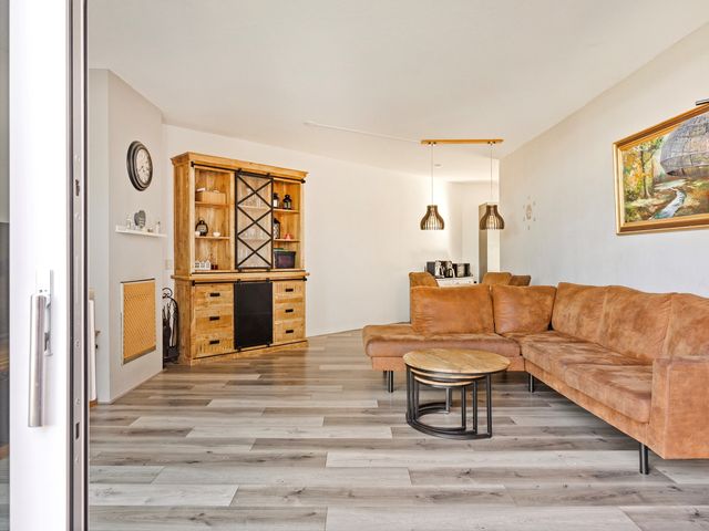 Middelzand 5806, Julianadorp