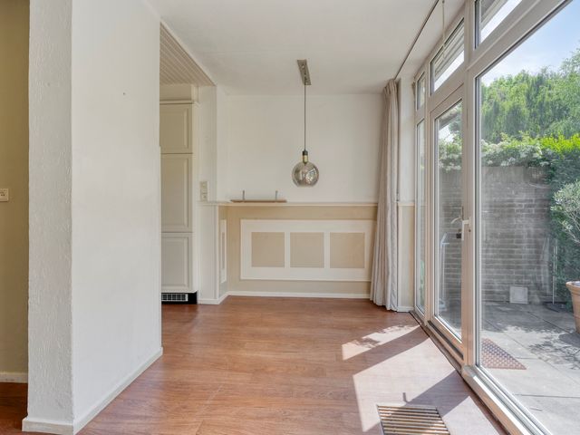 Huisduinenstraat 19, Den Haag
