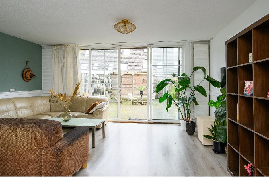 Erik Satiestraat 12