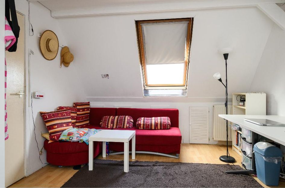 Erik Satiestraat 12