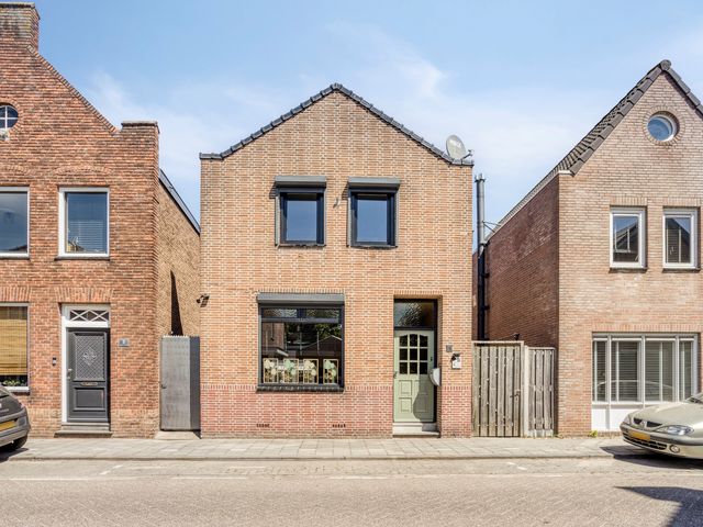 Maxburgh 5, Roosendaal