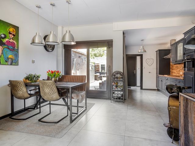 Maxburgh 5, Roosendaal