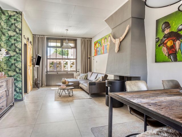 Maxburgh 5, Roosendaal