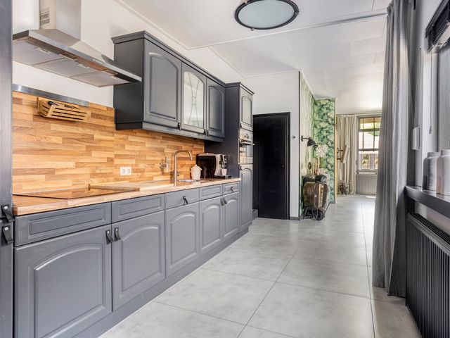 Maxburgh 5, Roosendaal