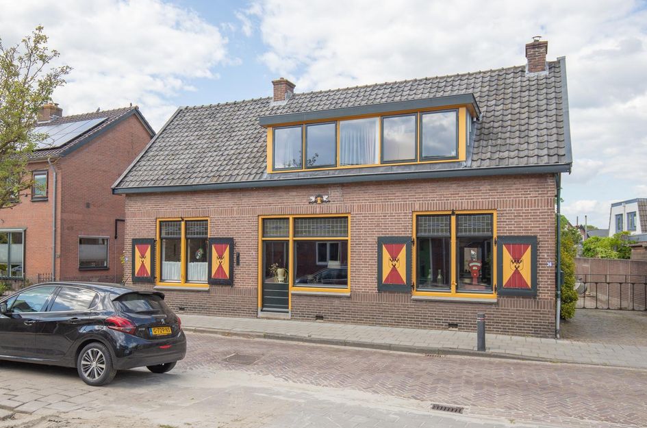 Middenstraat 36