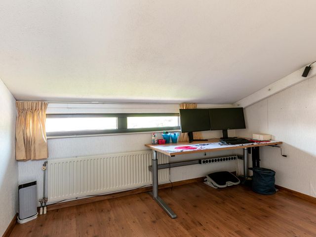 Okapistraat 1, Almere