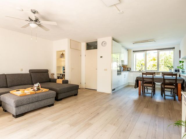 Okapistraat 1, Almere