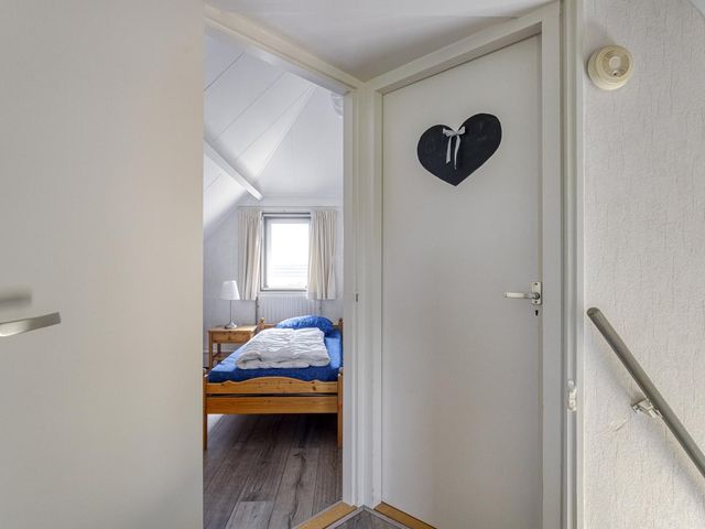 Noordzeepark-Zuiderdiep 4, Ouddorp