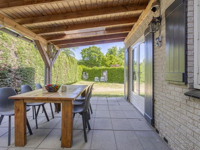 Noordzeepark-Zuiderdiep 4, Ouddorp