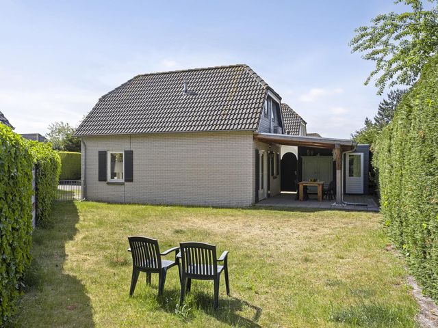 Noordzeepark-Zuiderdiep 4, Ouddorp