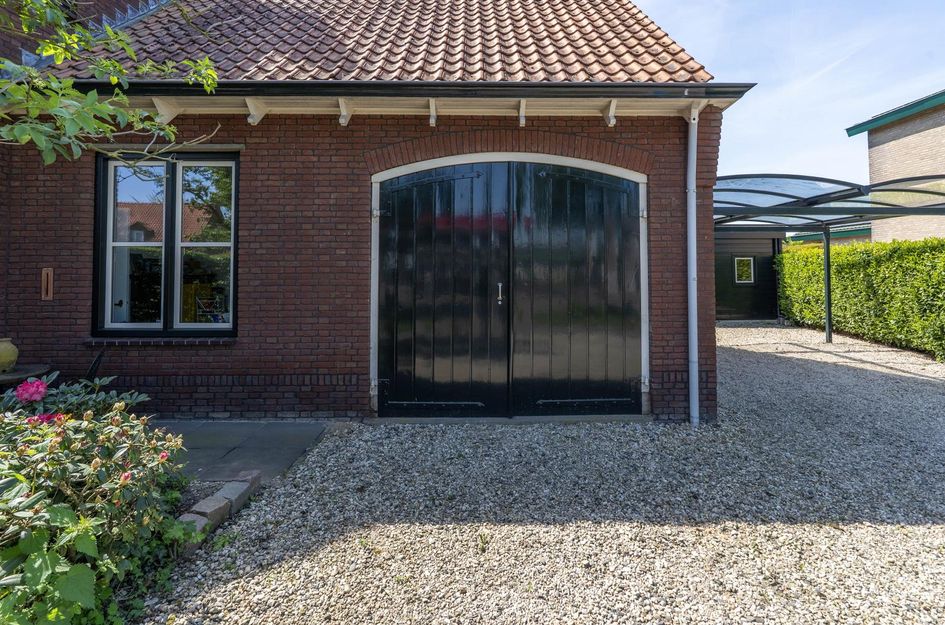 Grotestraat 104