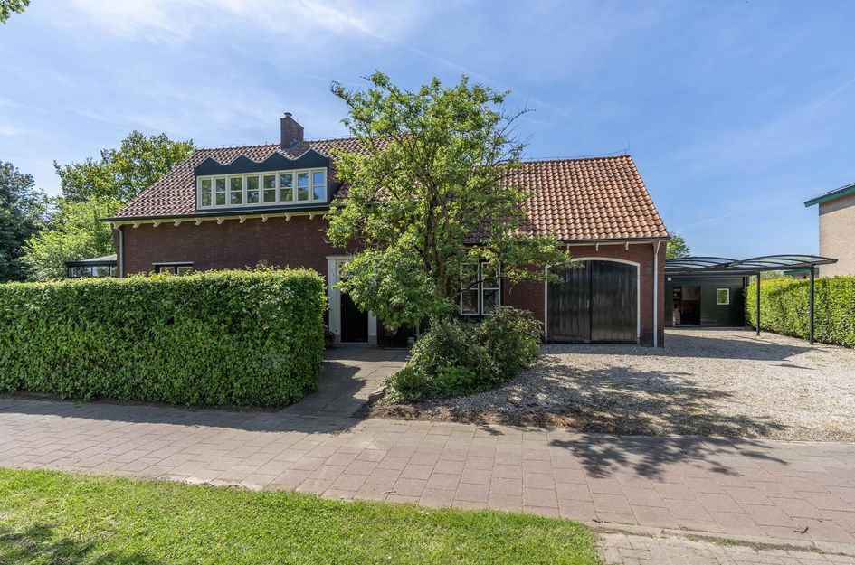 Grotestraat 104