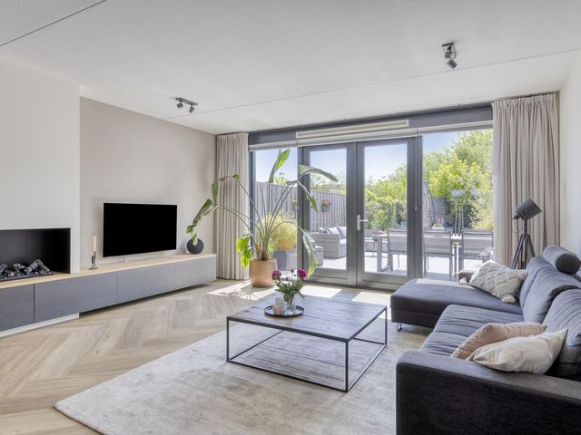 Graan voor Visch 55, Waddinxveen