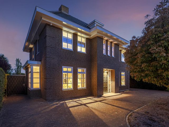 Luitenantstraat 12, Huissen