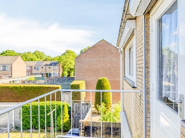 Julianastraat 17, Vogelwaarde
