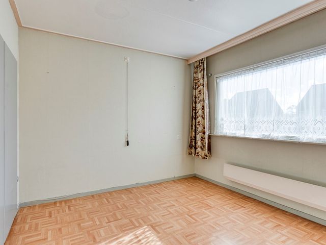 Julianastraat 17, Vogelwaarde