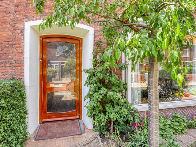 Huisduinenstraat 19, Den Haag
