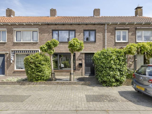 M.D.de Grootstraat 122, Goes